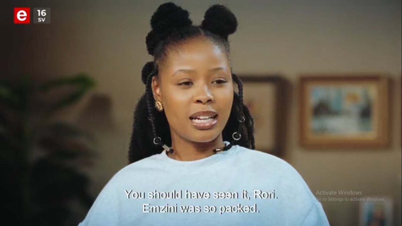 Ora tells Rorisang that she and Junior are now officially dating.
Rorisang smile…