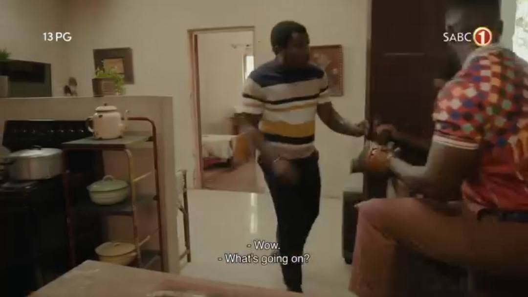 Lol not Sholiphi coming home running from MaDongwe and MaDlala