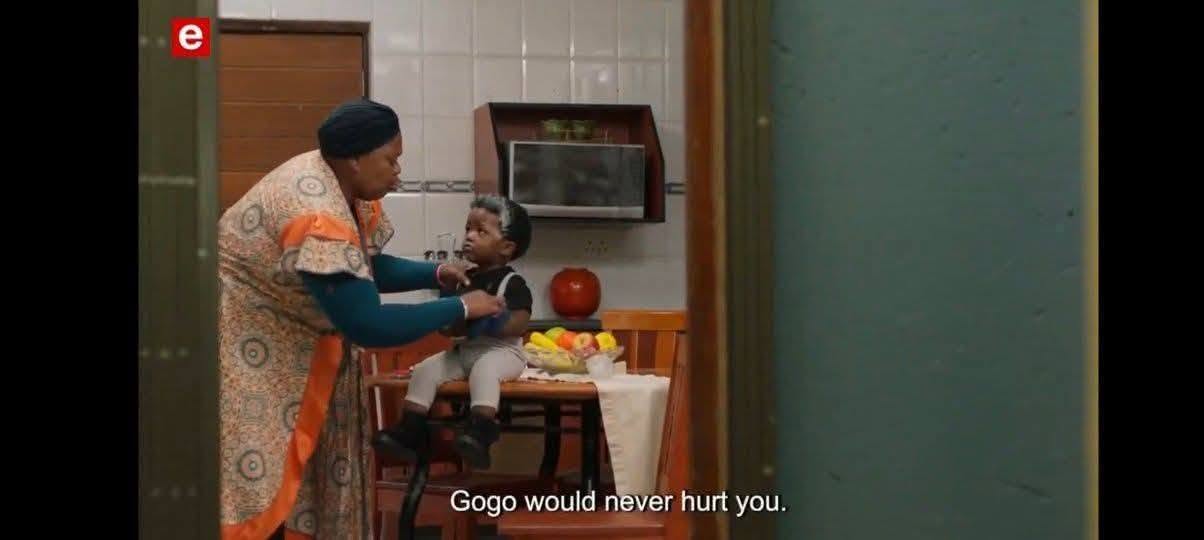 Kamavovo using baby khaya to fight her battles #IsithaTheEnemy