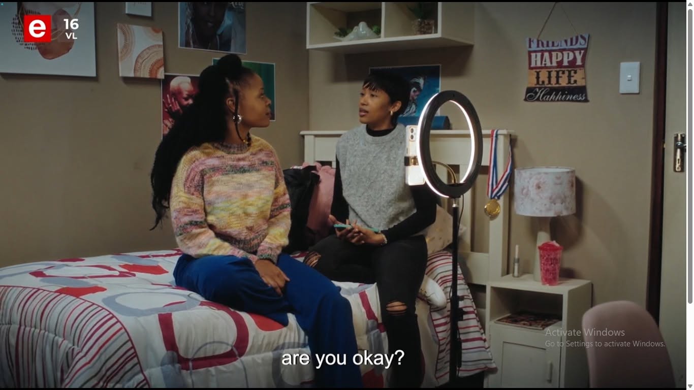 **#Emzini**
Ora tells Rorisang that she has broken up with Junior.
Rorisang is…